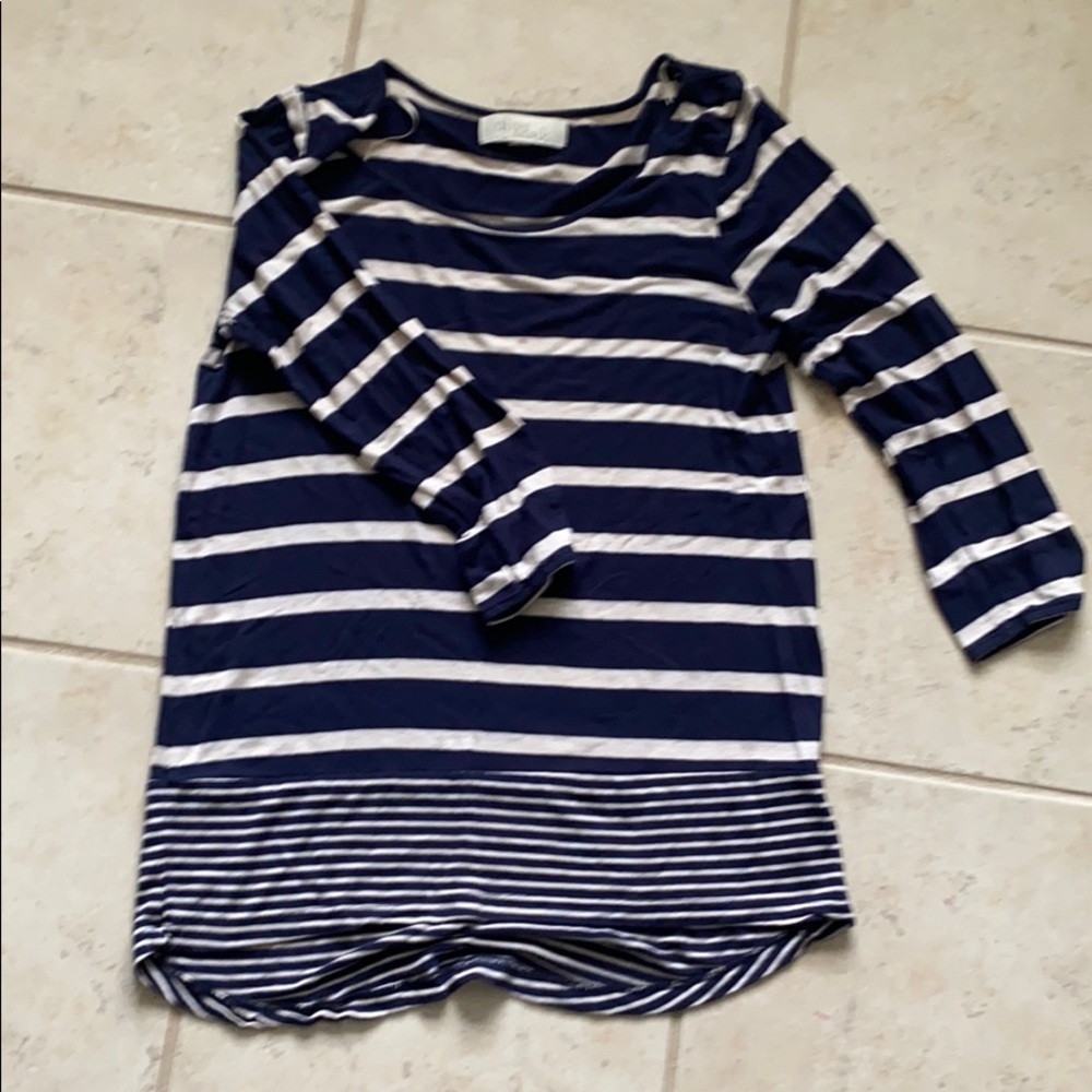 3/4 Sleeve Flowy Striped Longsleeved Tee